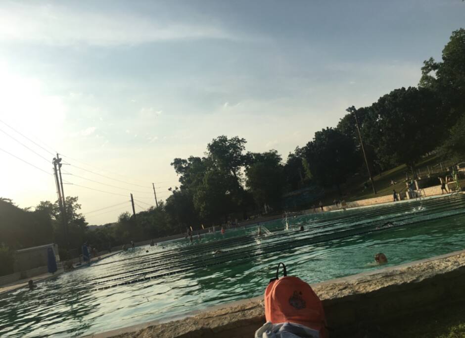 Deep Eddy Pool (Natural Swimming Pool) & Barton Springs Pool is near by.