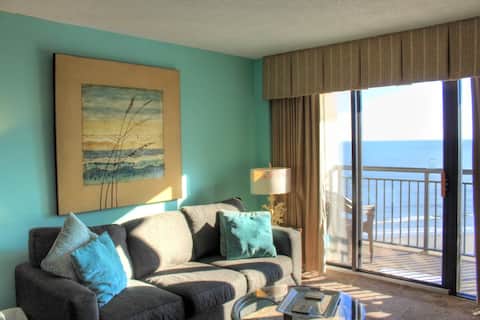 Relax and Unwind at this tropical resort 1212