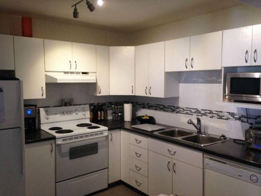 Clean kitchen.