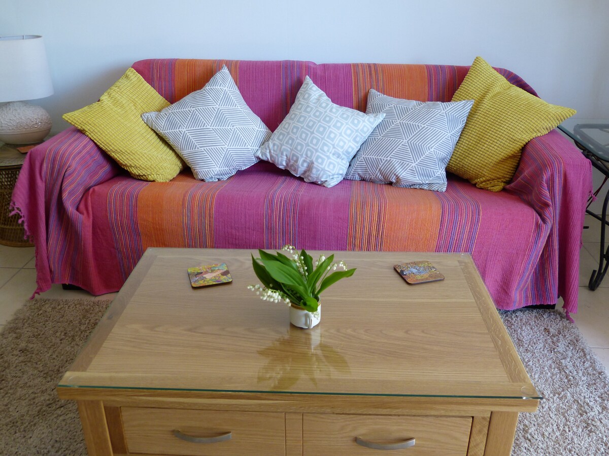 Top Airbnb: Monet, luxury holiday apartment in Sarlat à Sarlat La Canéda
