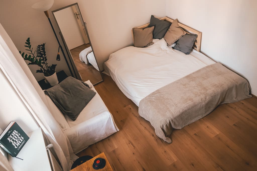 Guest Room - Your 2nd home:)