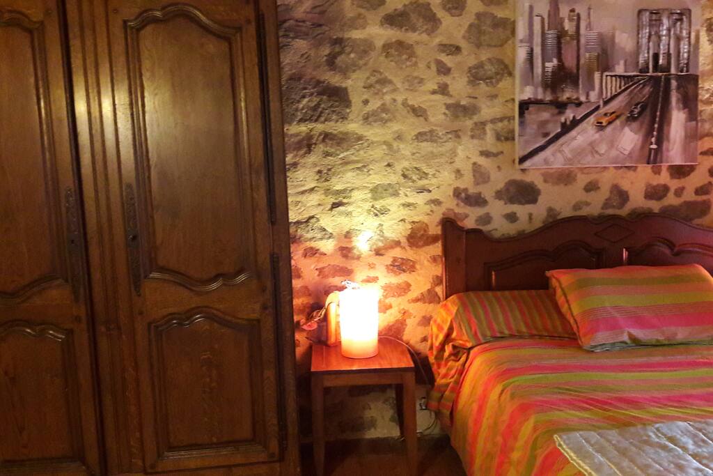 Chambre lit en 140/190matelas mémoire de forme