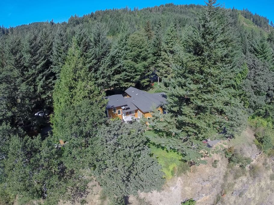 House Very Private