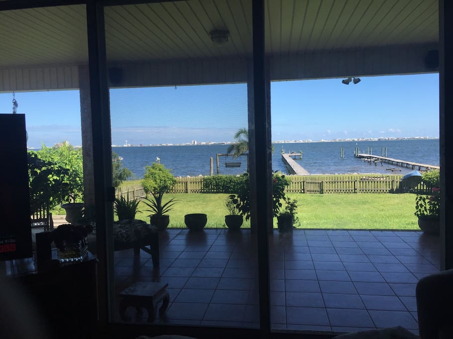 Beautiful waterfront home on the sound! Private dock