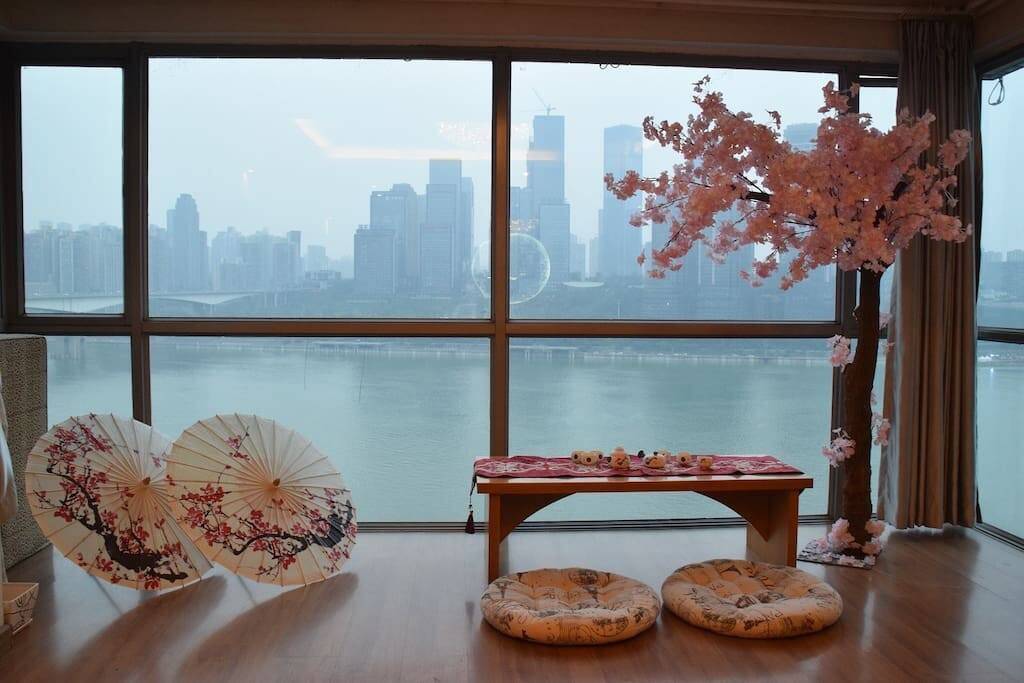 客厅落地窗
