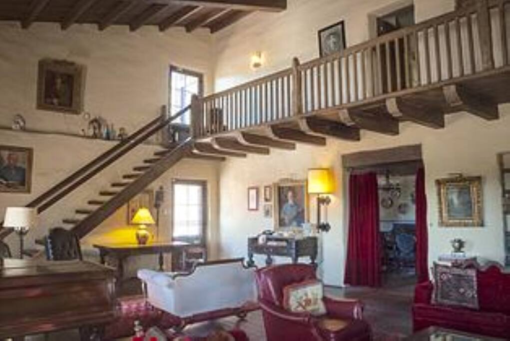 Main House Living Room - Balcony