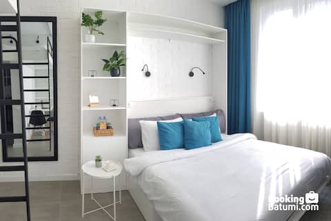 Lofted Studio Apartment 10 Minutes From the Beach