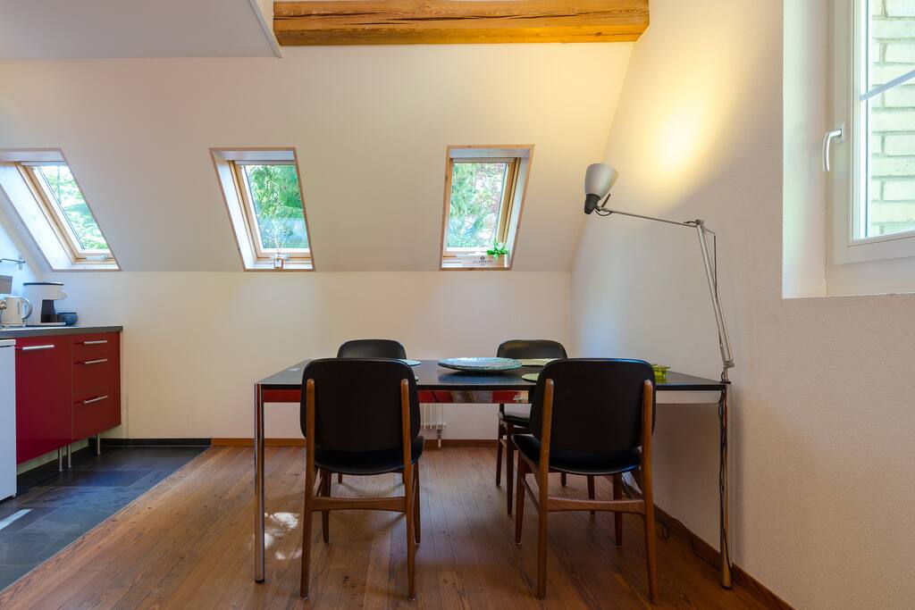 Esstisch /Dining Area
