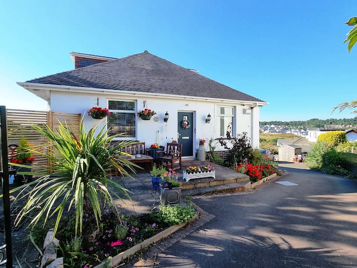 One bed studio close to Torbay Hospital Guest suites for Rent in