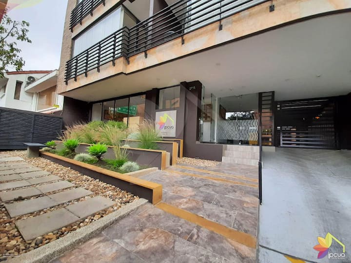 3 Habitaciones, 86 M2, Cerca Clínica Santa Fé - Bogotá