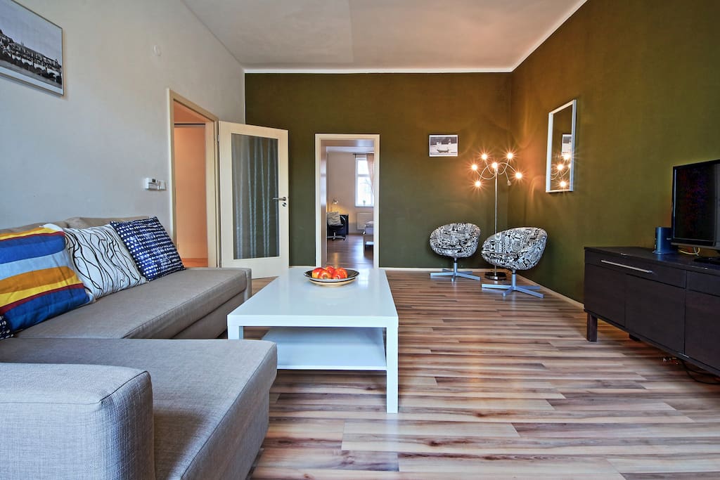 spacious and cosy apartment no. 6