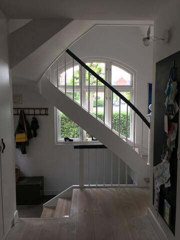 Town House with fire place and lots of “hygge” gallery image 3