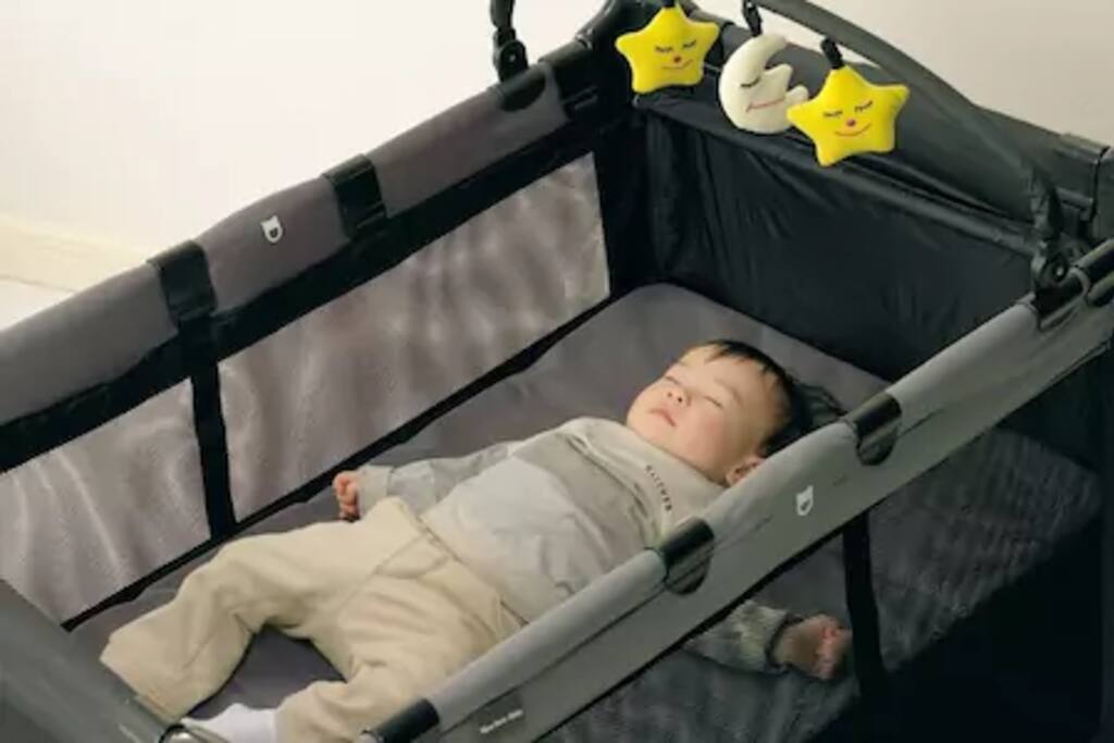 Provided bay cot.