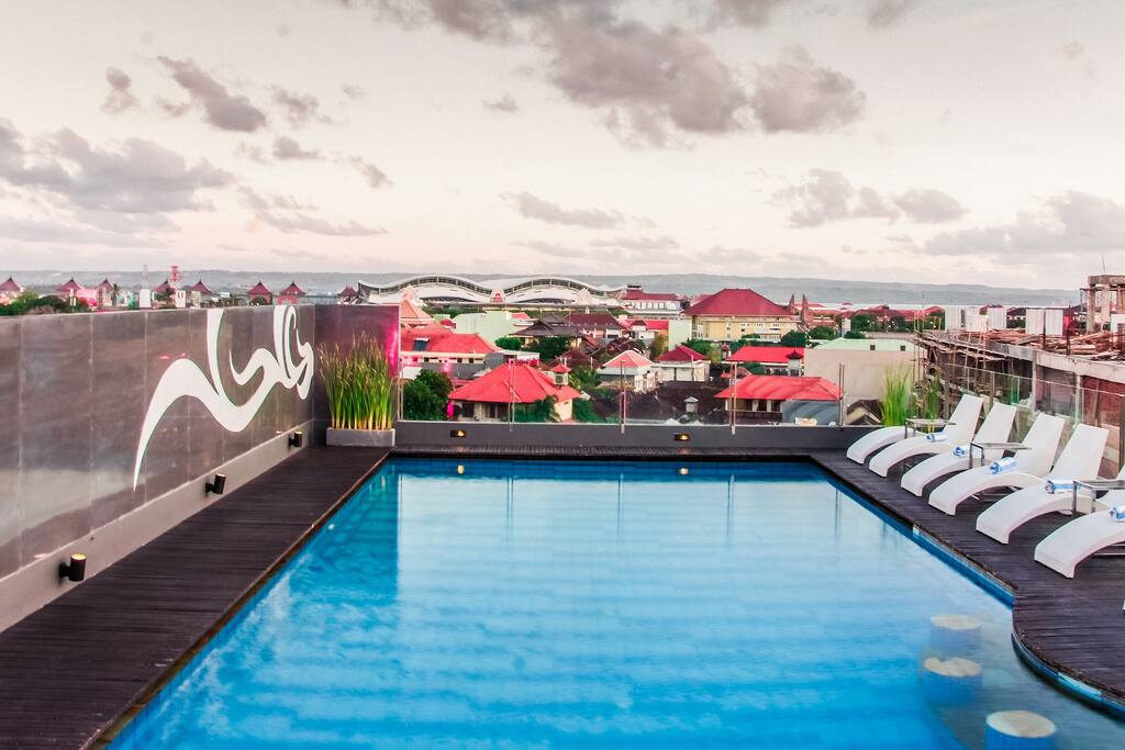 Skypool View