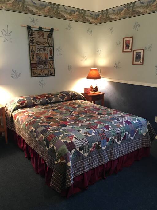 Comfortable queen bed