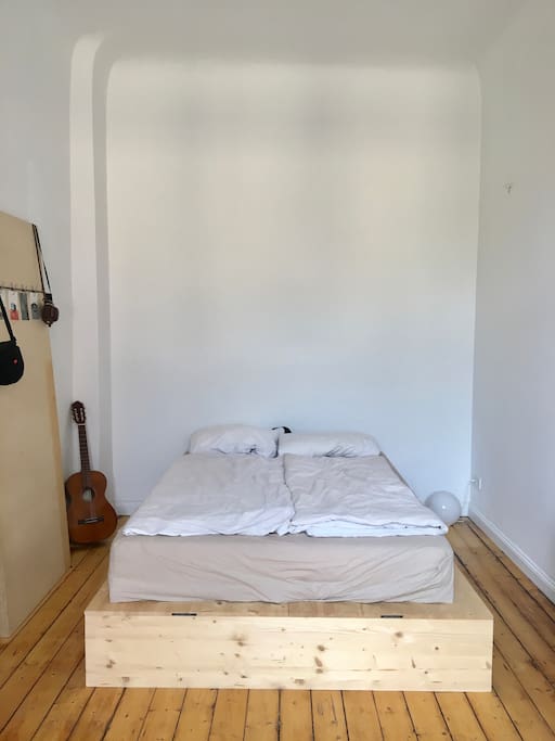 Schlafzimmer - Bedroom