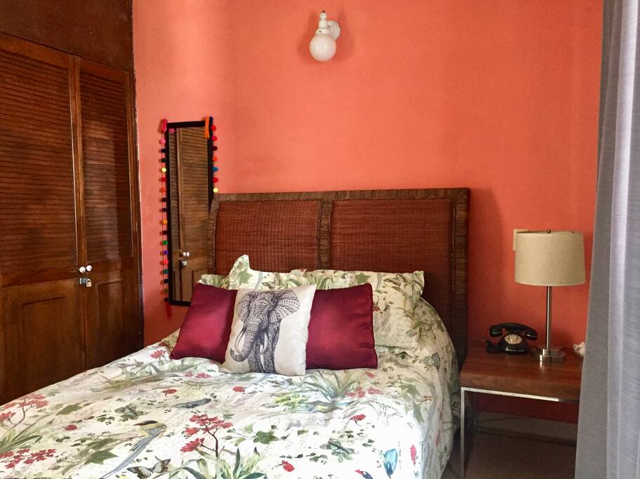 Guest bedroom