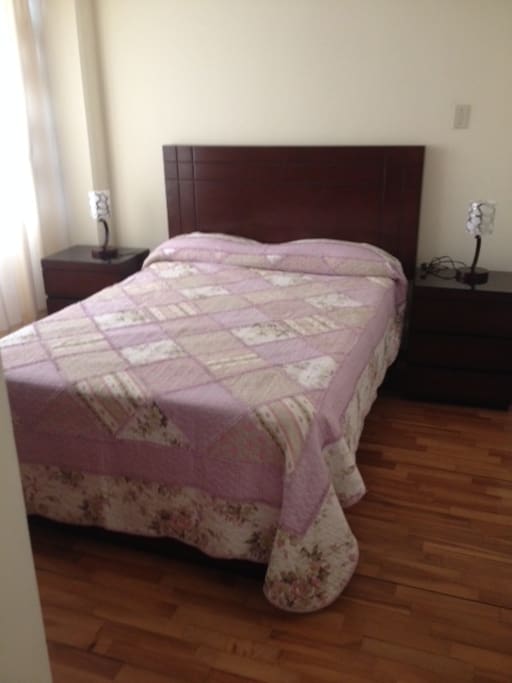 Cama matrimonial