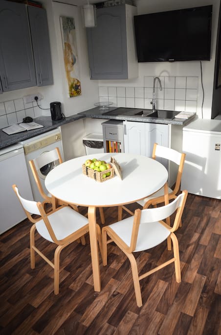 Fully equipped separate kitchen