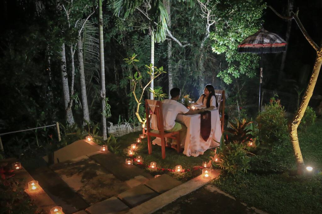 Romantic Candle Light Dinner