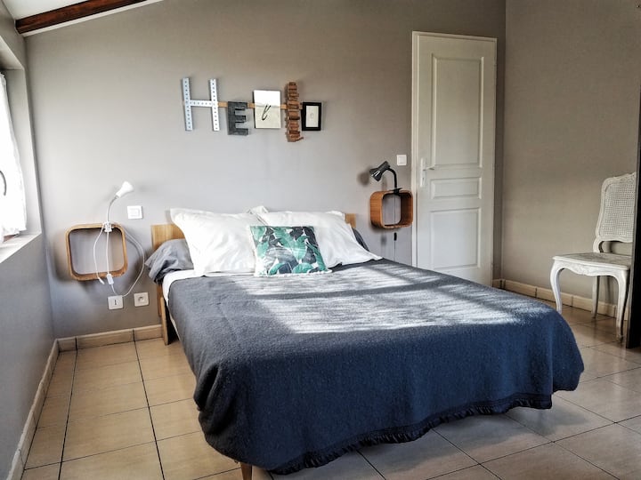 غرفة النوم 2