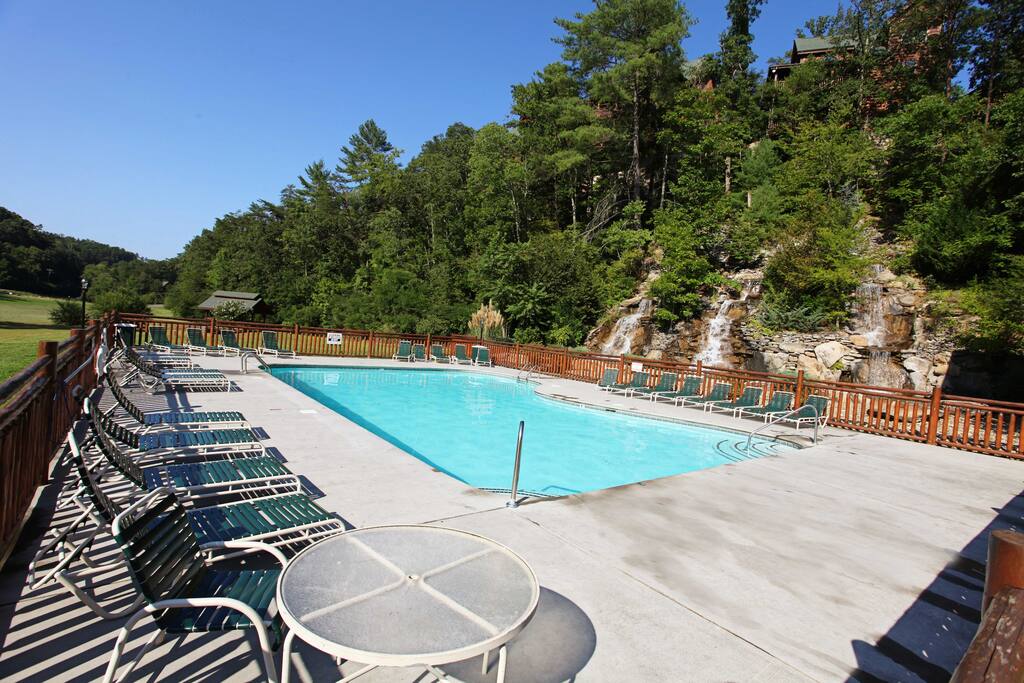 Sweet Surrender-Resort Outdoor Pool