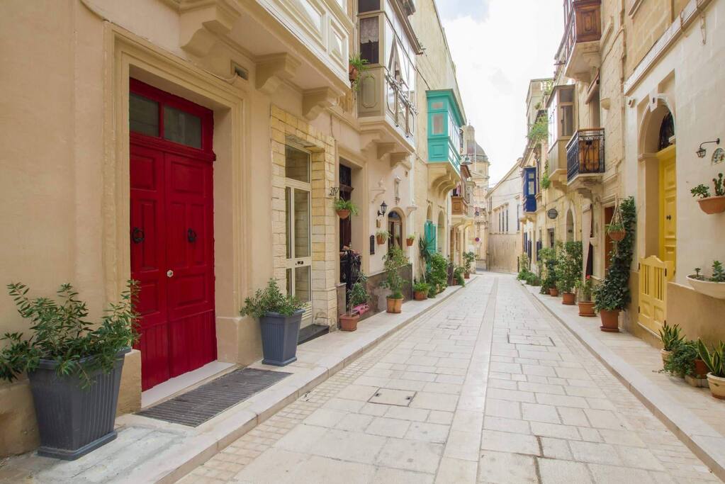 Street leading to the house.