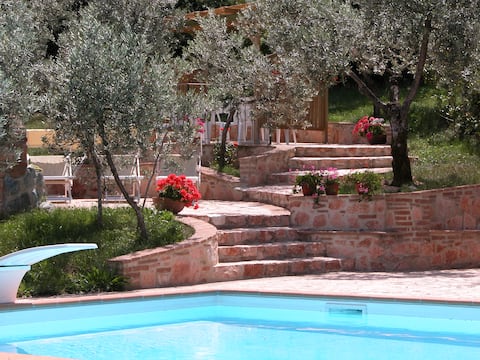 VILLA SASSOVIVO, PANORAMIC IN UMBRIA