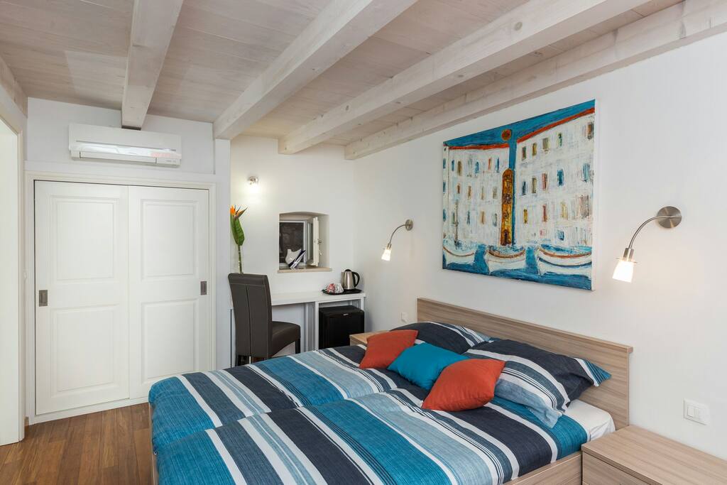 Lovely triple bedroom