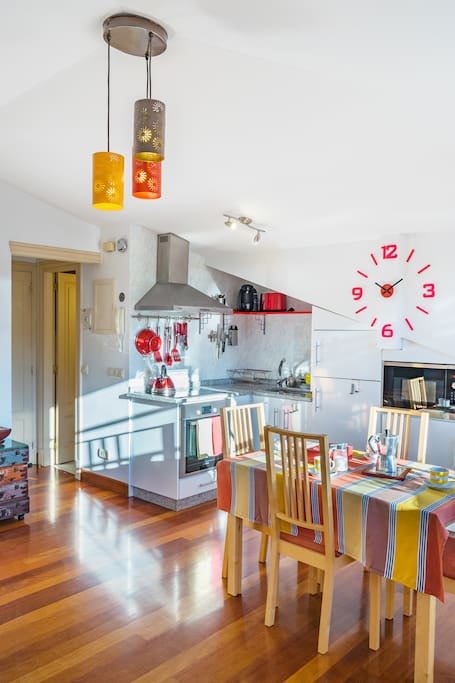 Cocina, comedor / Kitchen, Dining area