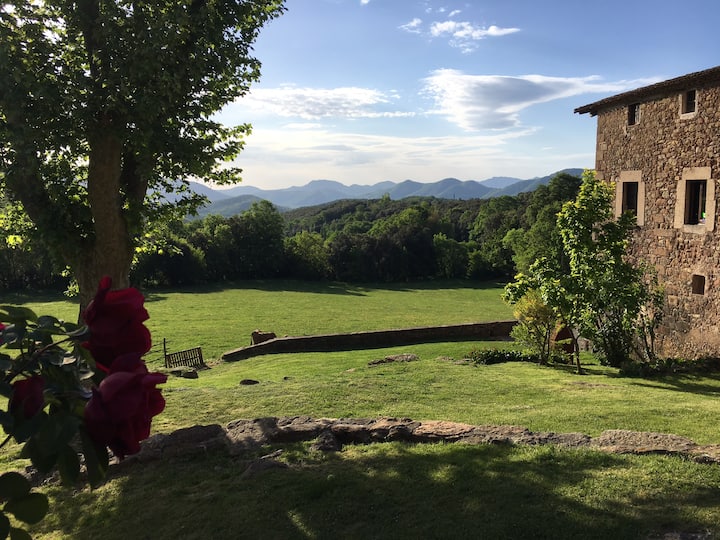 El Callís 2/24p -large groups/families/garden/pool