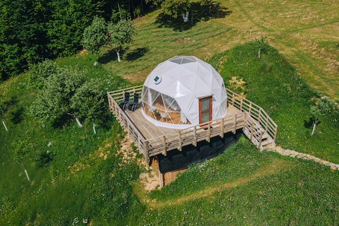 Valea Vinului Dome - a glamping experience