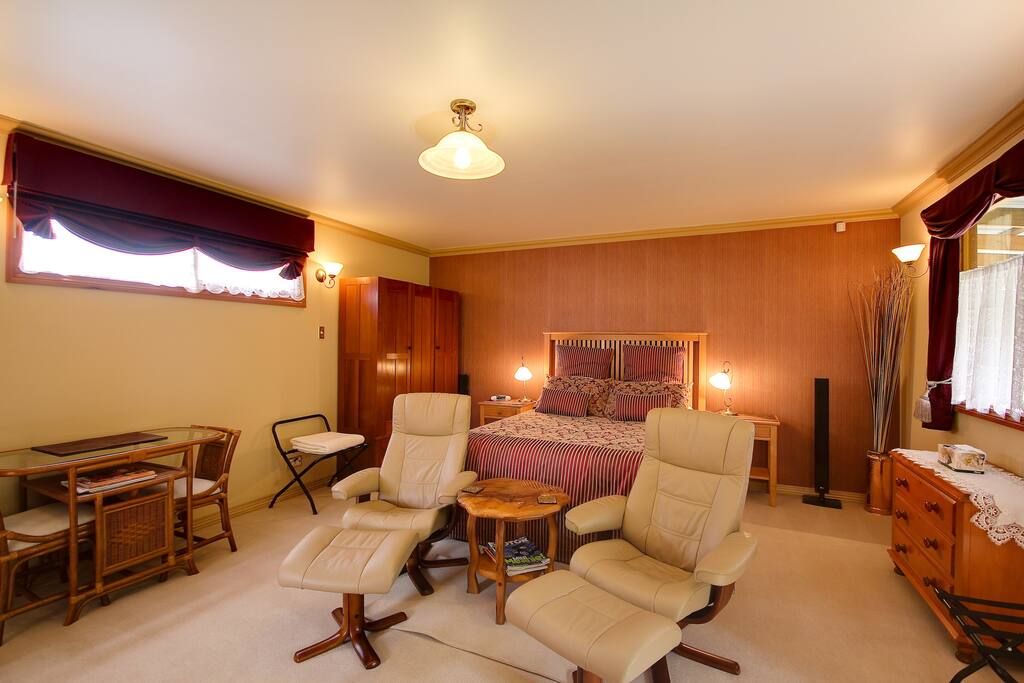 Cottage living area
