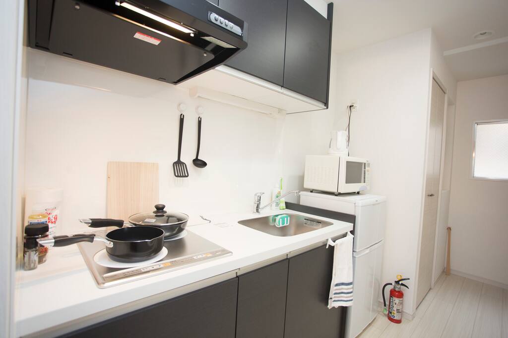 The open kitchen style design makes it seem larger than it actually is.