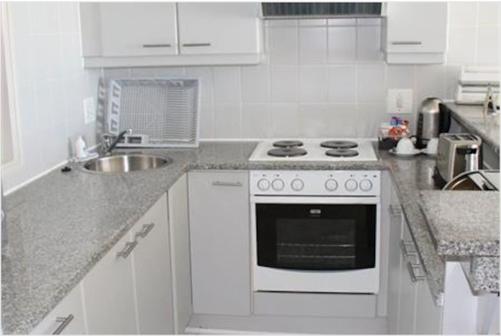 Fully-equipped kitchen