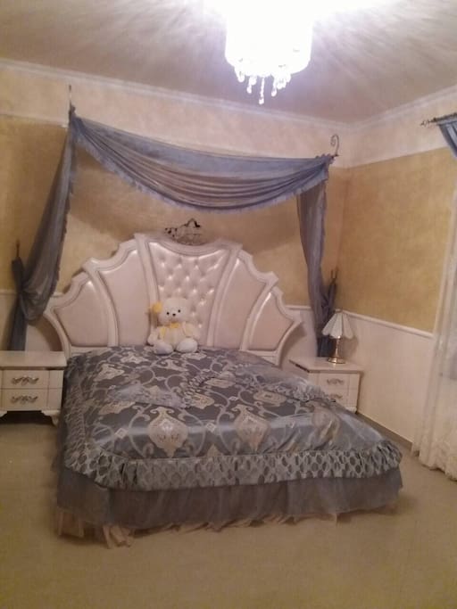 1st bedroom