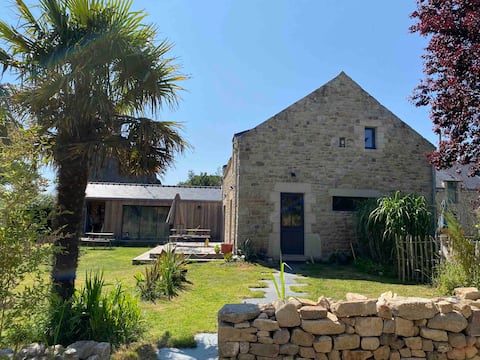 The Ria on foot from the door. Large garden