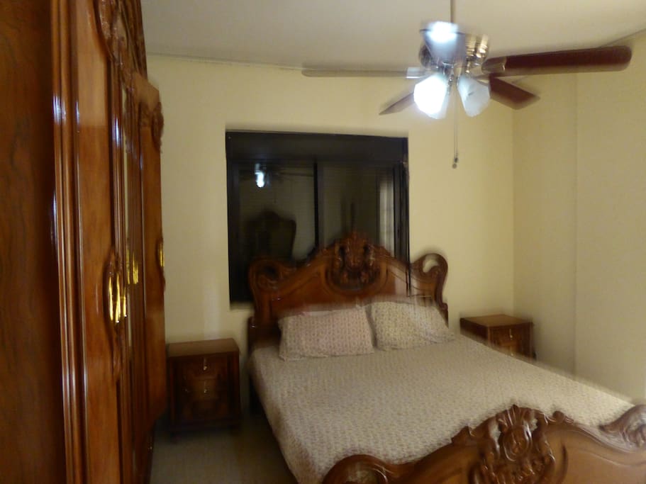 King size bed: Habitación matrimonio