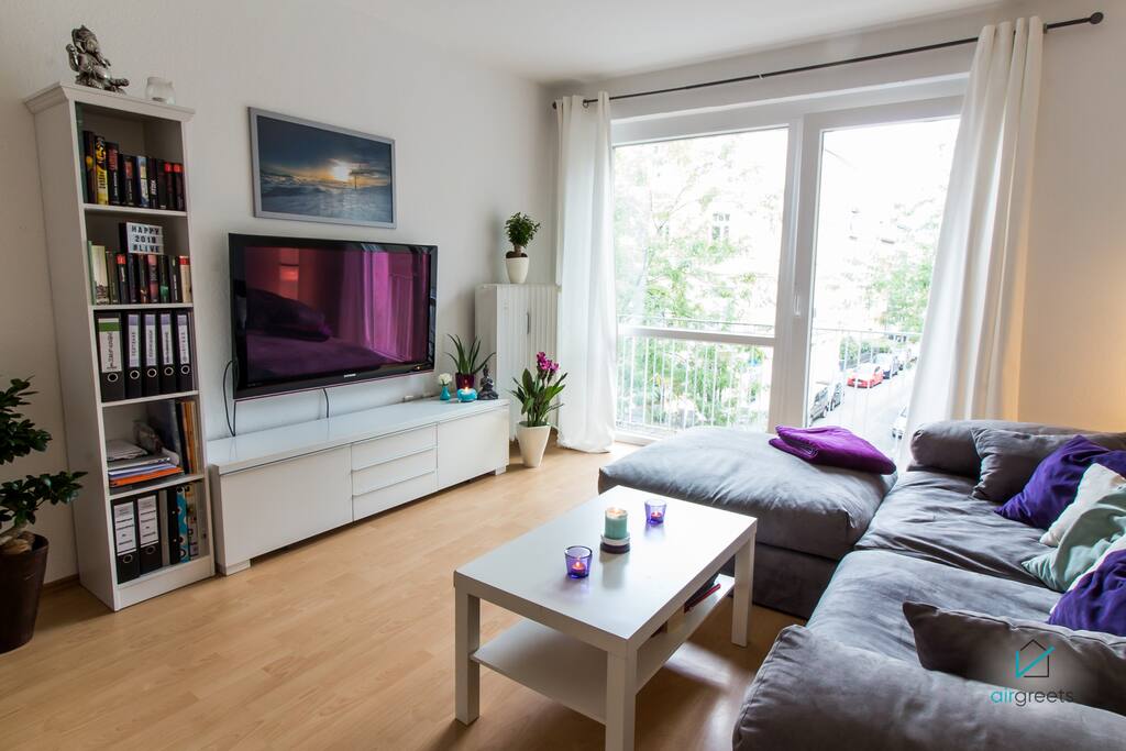 Enjoy cozy movie nights in a beautiful atmosphere.