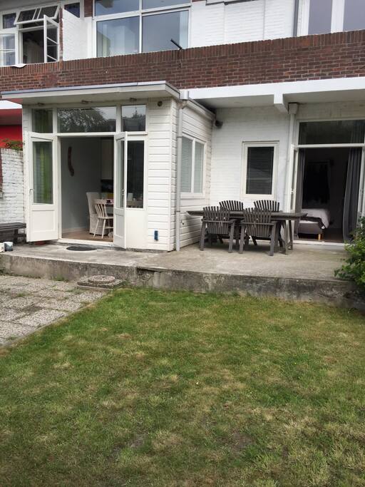 Spacious back garden