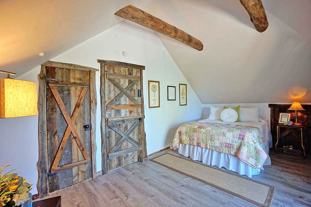 Spavaća soba na prvom katu