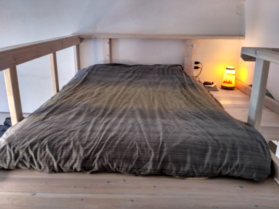 queen size loft bed