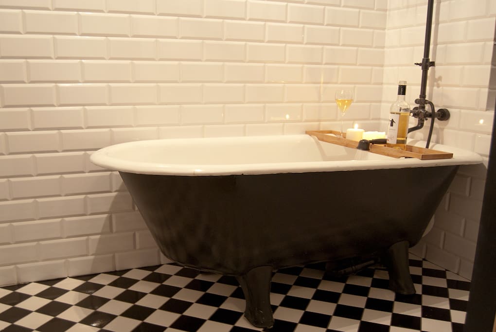 Vintage bath