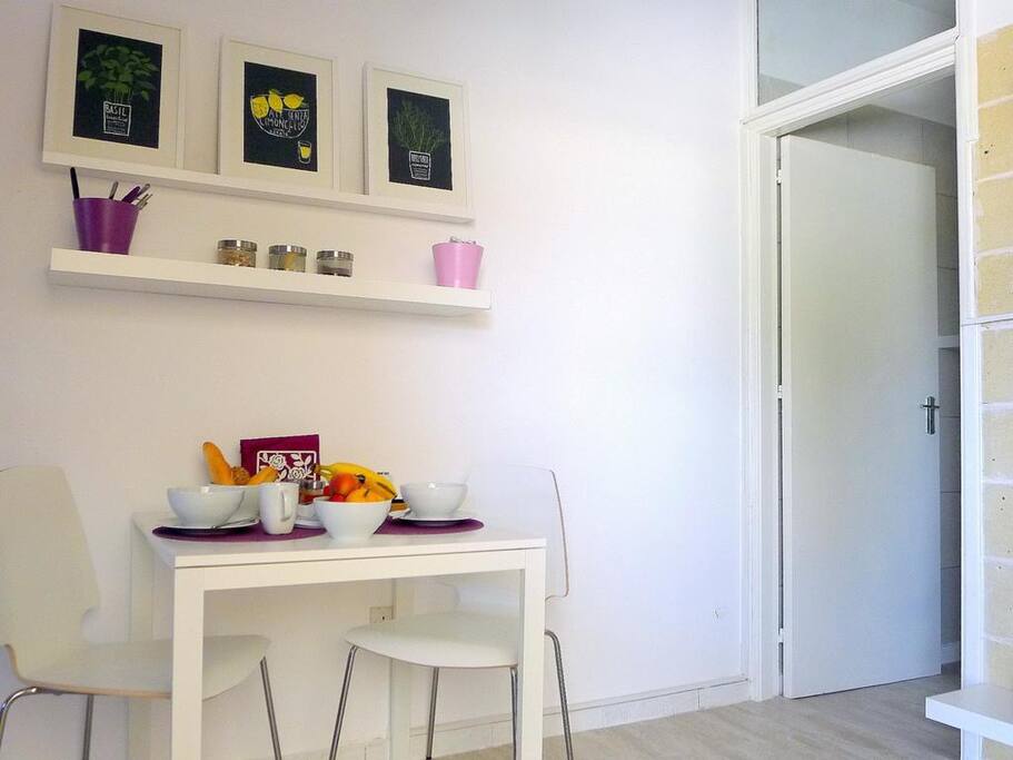 Dining area with view to the shower bathroom