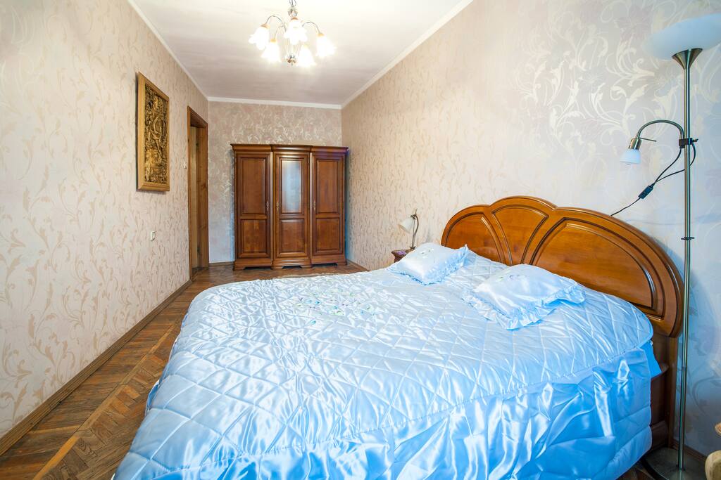 Спальная комната № 1/Bedroom № 1