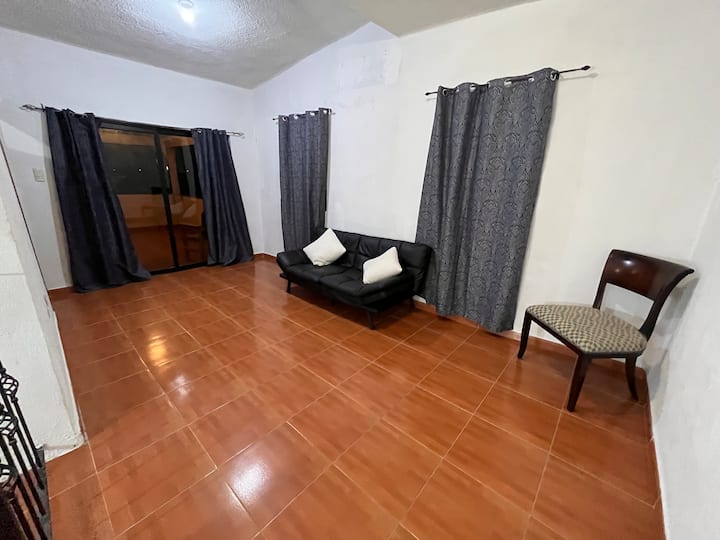 Casa Nova- 4 Recamaras - Brownsville, TX