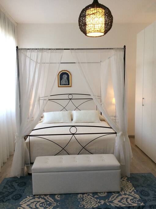 Letto a baldacchino