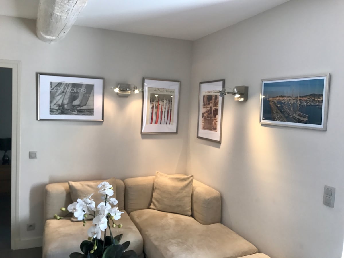 Top performing Airbnb: Central St-Tropez - Old Town Beach "La Ponche" in Saint Tropez