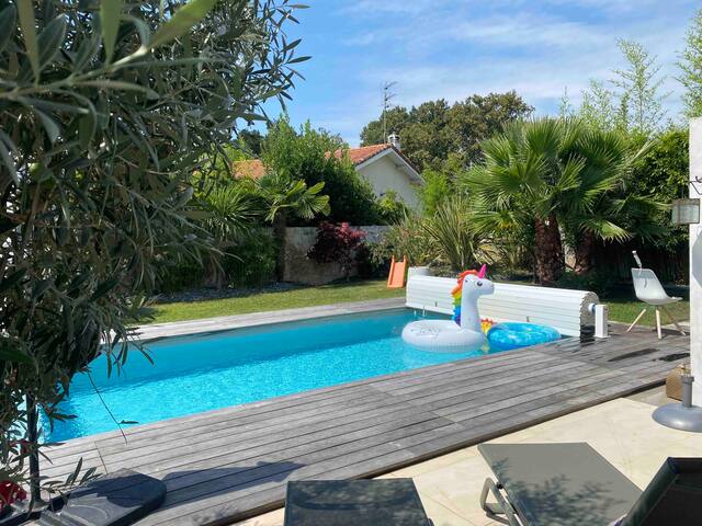 Maison contemporaine cosy et familiale climatisée