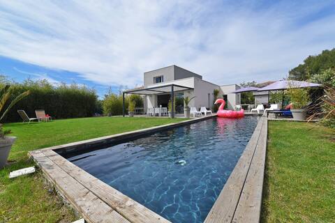 Beautiful modern house with pool